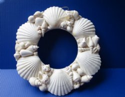 How to Make a White Shell Wreath